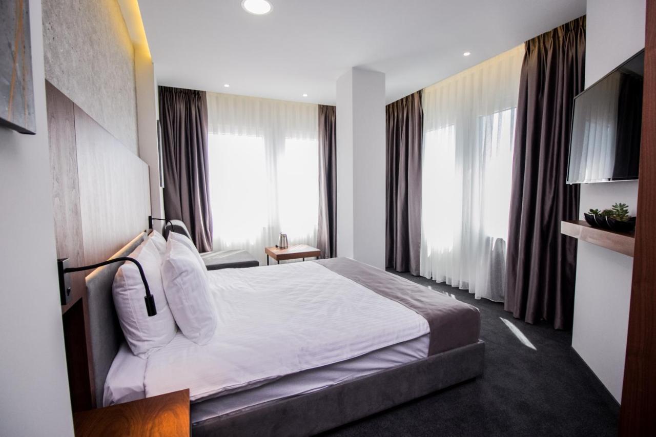 Hotel Bograd - Apartments & Lounge Station Struga Buitenkant foto